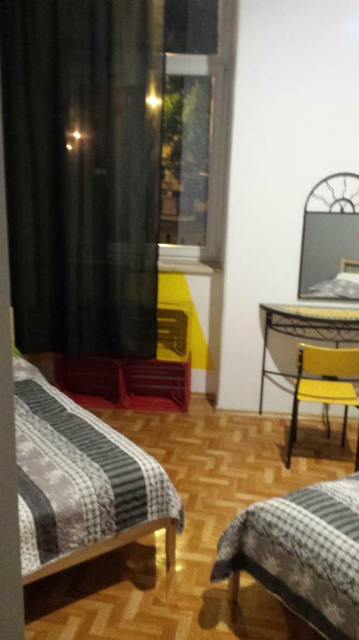 Lulu Hostel Lublin Eksteriør bilde